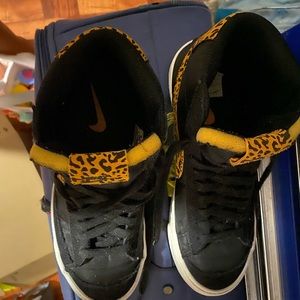 Nike new shoes very fashionable